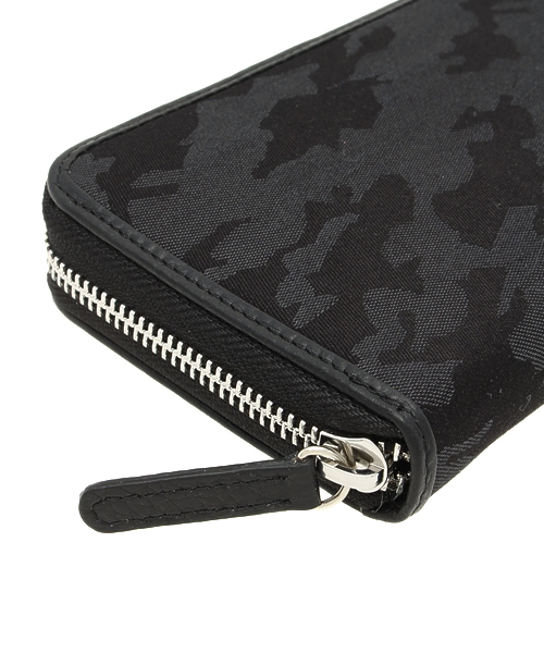 VENCEEXCHANGE（ヴァンスエクスチェンジ）の「迷彩ロングウォレット（財布・メンズ・ブラック/ネイビー・FREE）」の5枚目の写真