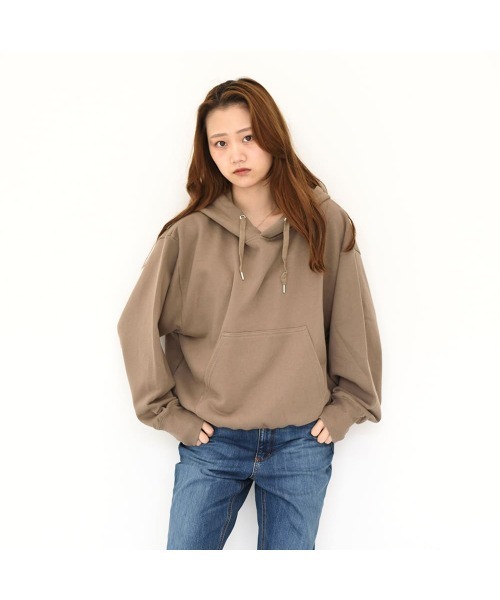 VIBGYOR Women（ヴィブジョー　ウィメン）の「ヘビーウエイト裏毛BIGシルエットパーカー(QTC)（パーカー・レディース・ダークベージュ/チャコールグレー/ダークネイビー/杢グレー/ブラック・LARGE/MEDIUM/X-LARGE）」の6枚目の写真