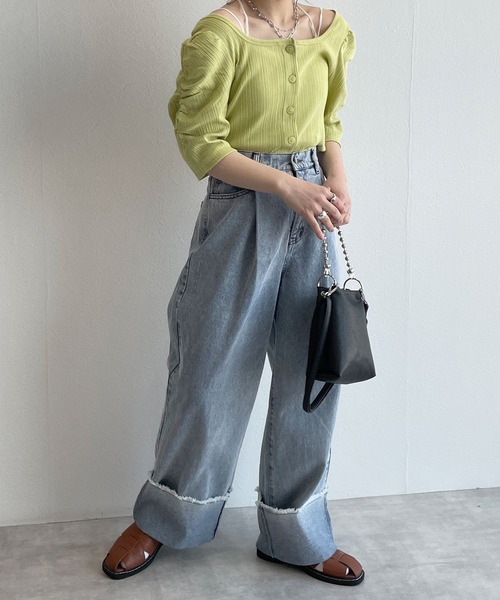 w closet（ダブルクローゼット）の「シャーリングスリーブ2WAYプルオーバー（Tシャツ/カットソー・レディース・ブラック/オフホワイト/ライム・FREE）」の10枚目の写真