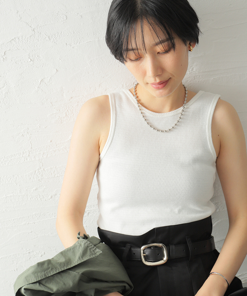 JOURNAL STANDARD（ジャーナルスタンダード）の「サーマルコットン2WAYタンクトップ（タンクトップ・レディース・ホワイト/アイボリー/タン/ブラック系その他・FREE）」の2枚目の写真