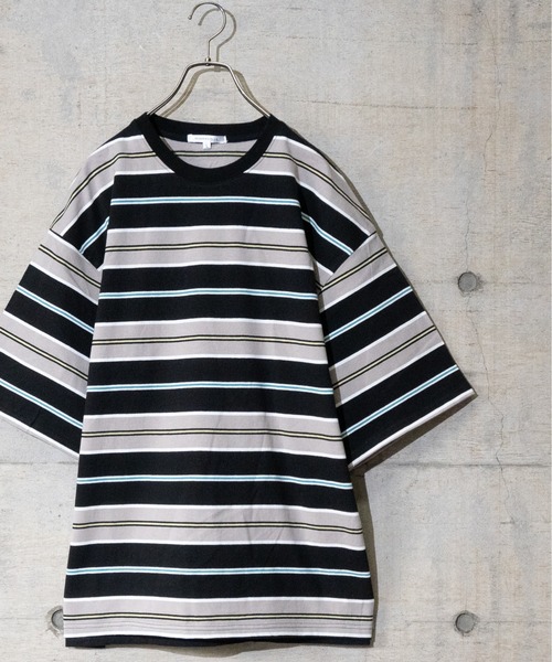JOHN'S CLOSET(ジョンズクローゼット)の「【13】ヘビーウェイトマルチボーダー半袖Tシャツ(Tシャツ/カットソー・メンズ・オフホワイト/ブラック/グリーン/マスタード/グレー・MEDIUM/LARGE)」の11枚目の写真