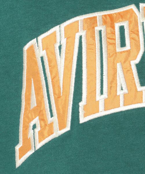 AVIREX（アヴィレックス）の「【直営店限定】COLLEGE AVIREX LOGO T-SHIRT/ カレッジロゴティーシャツ（Tシャツ/カットソー・レディース・パープル/グリーン/ホワイト・FREE）」の19枚目の写真