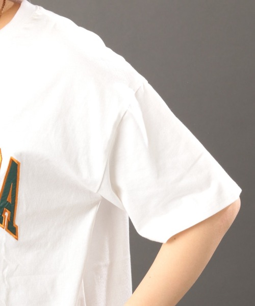 AVIREX（アヴィレックス）の「【直営店限定】COLLEGE AVIREX LOGO T-SHIRT/ カレッジロゴティーシャツ（Tシャツ/カットソー・レディース・パープル/グリーン/ホワイト・FREE）」の12枚目の写真