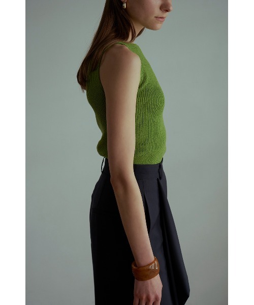 CLANE（クラネ）の「BOAT NECK NO SLEEVE KNIT TOPS（タンクトップ・レディース・ブラックミックス/グリーン/ブラック/オレンジ・2/1）」の13枚目の写真