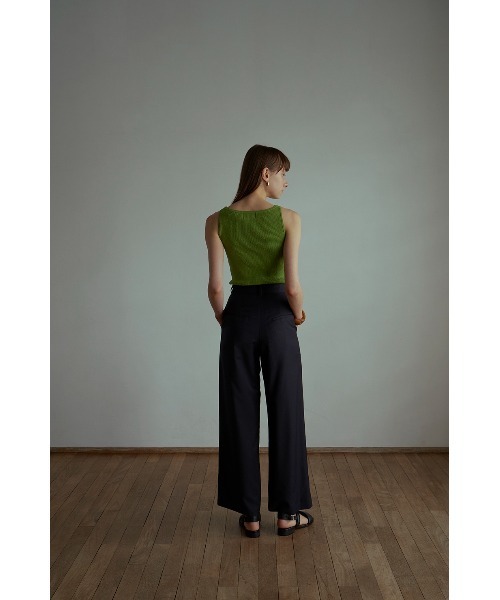 CLANE（クラネ）の「BOAT NECK NO SLEEVE KNIT TOPS（タンクトップ・レディース・ブラックミックス/グリーン/ブラック/オレンジ・2/1）」の17枚目の写真