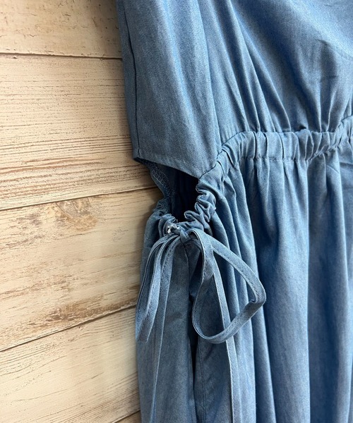 Jewelobe（ジュエローブ）の「パフスリーブカットアウトデニムワンピース（ワンピース・レディース・ブルー・FREE）」の20枚目の写真