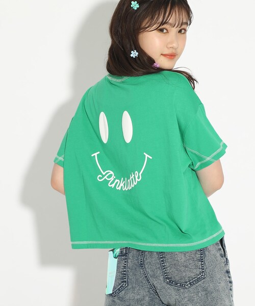 PINK-latte(ピンクラテ)の「【スマイリー・フェイス】スマイリーコラボショート丈Tシャツ(Tシャツ/カットソー・キッズ・オフホワイト/グリーン・15 /14/16)」の1枚目の写真