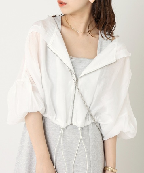 Chico（チコ）の「ショート丈ナイロンフードブルゾン（シャツ/ブラウス・レディース・ホワイト/ミント/ピンク・FREE）」の2枚目の写真