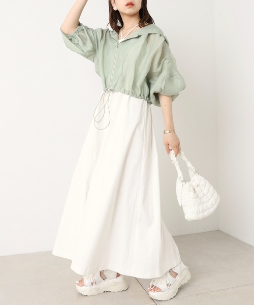 Chico（チコ）の「ショート丈ナイロンフードブルゾン（シャツ/ブラウス・レディース・ホワイト/ミント/ピンク・FREE）」の13枚目の写真