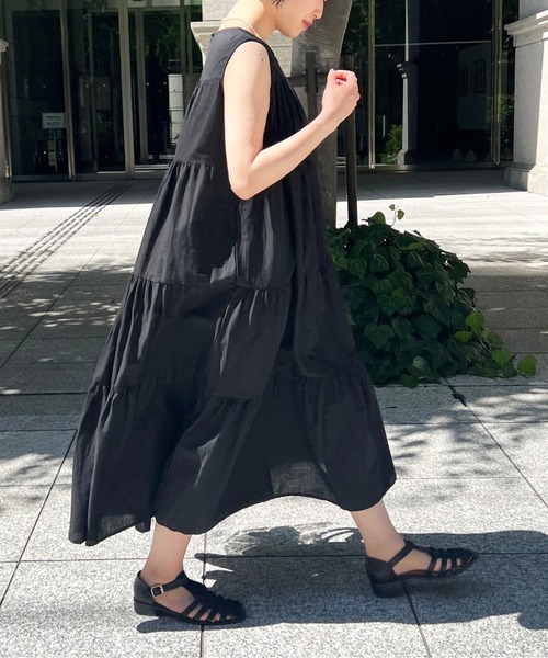 Chez toi(シェトワ)の「ノースリボリュームティアードワンピース(ワンピース・レディース・ブラック/レッド/オフホワイト・FREE)」の17枚目の写真