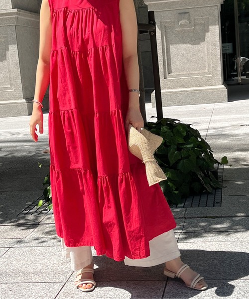 Chez toi(シェトワ)の「ノースリボリュームティアードワンピース(ワンピース・レディース・ブラック/レッド/オフホワイト・FREE)」の14枚目の写真