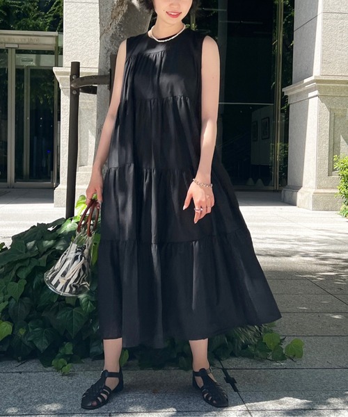 Chez toi(シェトワ)の「ノースリボリュームティアードワンピース(ワンピース・レディース・ブラック/レッド/オフホワイト・FREE)」の9枚目の写真
