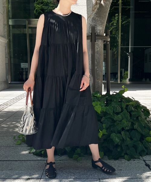 Chez toi(シェトワ)の「ノースリボリュームティアードワンピース(ワンピース・レディース・ブラック/レッド/オフホワイト・FREE)」の21枚目の写真