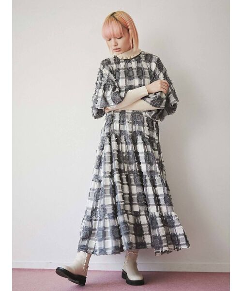 merry jenny（メリージェニー）の「フリルトラックソールブーツ（ブーツ・レディース・アイボリー/ブラック・MEDIUM/LARGE）」の8枚目の写真