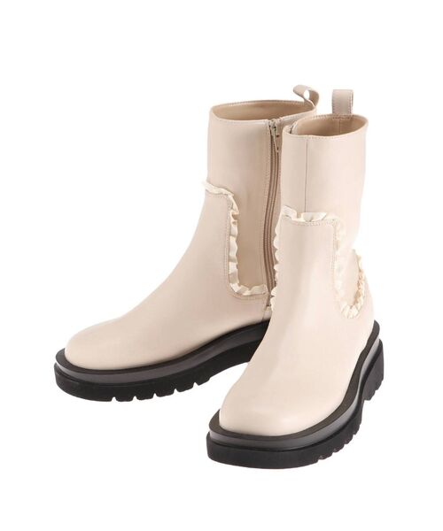 merry jenny（メリージェニー）の「フリルトラックソールブーツ（ブーツ・レディース・アイボリー/ブラック・MEDIUM/LARGE）」の11枚目の写真
