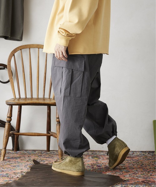 JOURNAL STANDARD relume（ジャーナルスタンダード　レリューム）の「【HOUSE HOLD / ハウスホールド】イージーワイドカーゴパンツ（カーゴパンツ・メンズ・ブラック/ナチュラル/カーキ/グレー・2/3/4）」の10枚目の写真