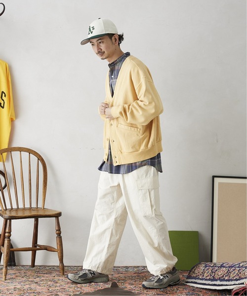 JOURNAL STANDARD relume（ジャーナルスタンダード　レリューム）の「【HOUSE HOLD / ハウスホールド】イージーワイドカーゴパンツ（カーゴパンツ・メンズ・ブラック/ナチュラル/カーキ/グレー・2/3/4）」の20枚目の写真