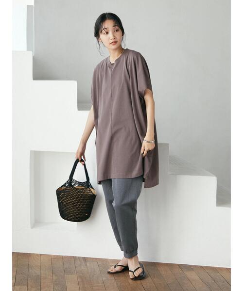 CRAFT STANDARD BOUTIQUE(クラフトスタンダードブティック)の「スクエアチュニック *(Tシャツ/カットソー・レディース・ブラウン/グレー/オフホワイト/グリーン・FREE)」の15枚目の写真