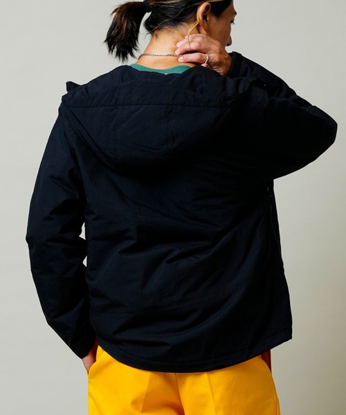 Columbia（コロンビア）の「columbia/コロンビア ラビリンスキャニオンジャケット ナイロンジャケット/中綿 撥水/無地 マウンテンパーカー PM3389（マウンテンパーカー・メンズ・ネイビー/ブラック/ベージュ・XL/M/L）」の5枚目の写真