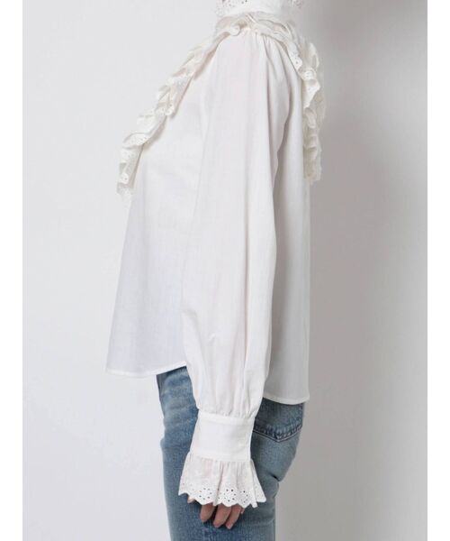 CALNAMUR（カルナムール）の「ボリュームフリルブラウス（シャツ/ブラウス・レディース・ホワイト/グリーン・FREE）」の7枚目の写真