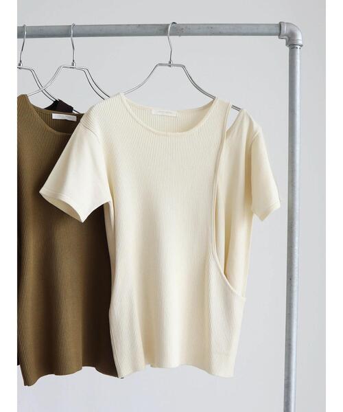 Green　Parks（グリーンパークス）の「☆remi ☆プロデュースアイテム　アシンメトリーショルダースキンアウトニットプルオーバー（Tシャツ/カットソー・レディース・ブラウン/オフホワイト/カーキ・FREE）」の21枚目の写真