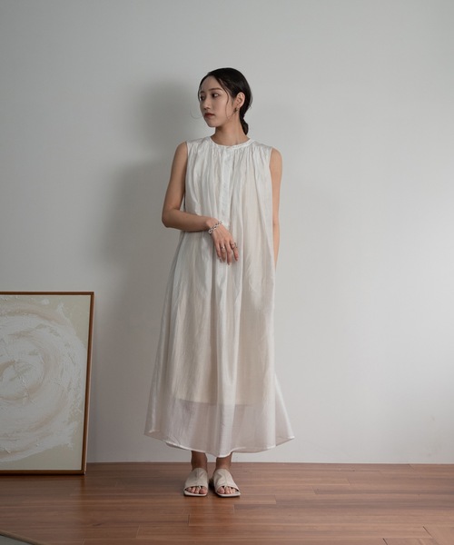 Amiur(エミレ)の「moelleux no sleeve ops(ワンピース・レディース・ブラック/アイボリー・S/M)」の18枚目の写真