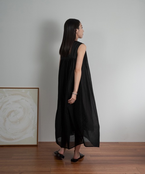 Amiur(エミレ)の「moelleux no sleeve ops(ワンピース・レディース・ブラック/アイボリー・S/M)」の22枚目の写真