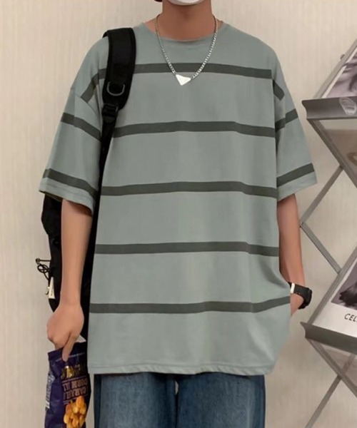 NO NEED(ノーニード)の「ワイドボーダーBIGシルエットTシャツ オーバーサイズ/マルチボーダー/(Tシャツ/カットソー・メンズ・ホワイト/グレー/ブルー・フリ-)」の11枚目の写真