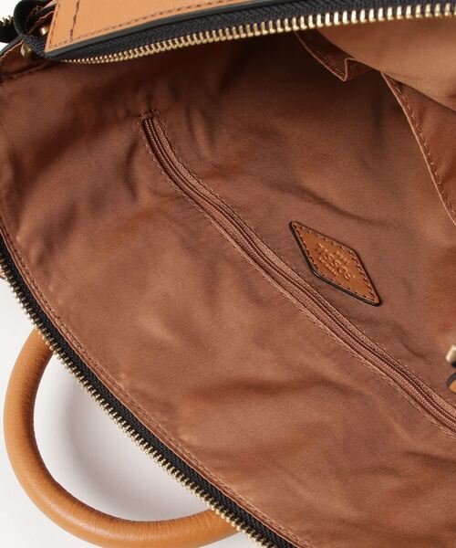 FOSSIL（フォッシル）の「PARKER BACKPACK ZB1515235（バックパック/リュック・レディース・キャメル・FREE）」の3枚目の写真