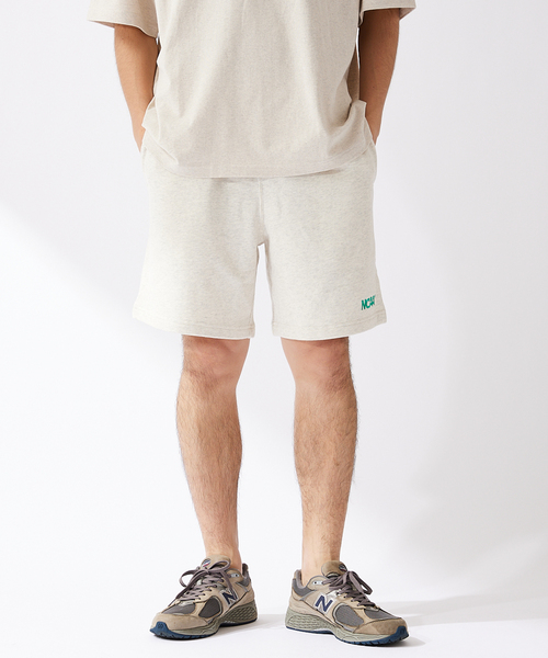 NCAA(エヌシーエーエー)の「【NCAA×JOURNAL STANDARD】別注 ロゴ刺繍スウェットショーツ(スウェットパンツ・メンズ・ネイビー/グリーン/アイボリー・MEDIUM/LARGE)」の7枚目の写真