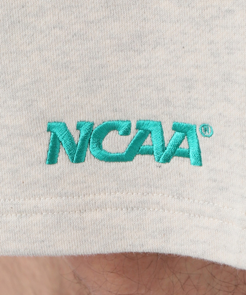 NCAA(エヌシーエーエー)の「【NCAA×JOURNAL STANDARD】別注 ロゴ刺繍スウェットショーツ(スウェットパンツ・メンズ・ネイビー/グリーン/アイボリー・MEDIUM/LARGE)」の22枚目の写真