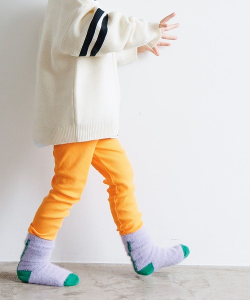 LOWRYS FARM（ローリーズファーム）の「カラーリブレギンス　123026（レギンス/スパッツ・キッズ・ネイビー/グレー/ピンク/オレンジ/ブルー/イエロー/オレンジ系その他/ブルー系その他/グリーン/ピンク系その他/パープル/オレンジ系その他2/チャコールグレー/アイボリー/パープル系その他/カーキ/オレンジ系その他3/パープル系その他2/ピンク系その他2/パープル系その他3/グリーン系その他・100cm/110cm/120cm/130cm）」の21枚目の写真