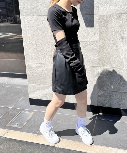 one way（ワンウェイ）の「アームウォーマーBACKリボントップス（Tシャツ/カットソー・レディース・ホワイト/ライトグレー/ブラック・FREE）」の11枚目の写真