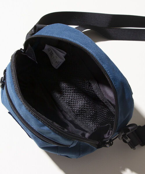 Franklin Climbing（フランクリンクライミング）の「【Franklin Climbing/フランクリンクライミング】ミニショルダーポーチ（ショルダーバッグ・メンズ・ブラック/サックスブルー/イエロー/オレンジ/インディゴブルー・FREE）」の20枚目の写真