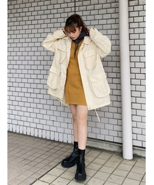 SLY（スライ）の「SEAM DESIGN MINI OP シームデザイン ミニワンピ―ス（ワンピース・レディース・ブラック/グレー/イエロー系その他・1/2）」の22枚目の写真