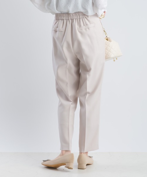 PICCIN（ピッチン）の「【HAND WASH】ワンタックテーパードパンツ（スラックス・レディース・ネイビー/グレイッシュベージュ・M/L）」の4枚目の写真