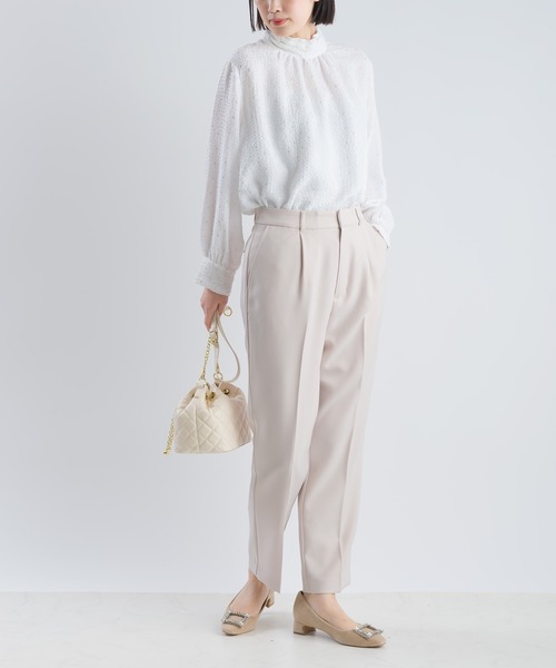 PICCIN（ピッチン）の「【HAND WASH】ワンタックテーパードパンツ（スラックス・レディース・ネイビー/グレイッシュベージュ・M/L）」の6枚目の写真