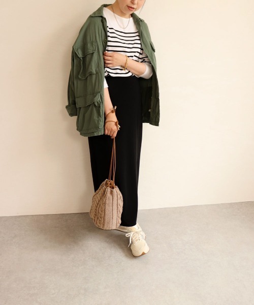 COLDE （コルデ）の「ケーブル編みニット巾着ショルダー（ショルダーバッグ・レディース・ベージュ/アイボリー/グレー・FREE）」の7枚目の写真