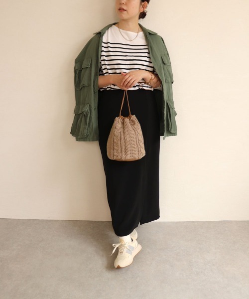 COLDE （コルデ）の「ケーブル編みニット巾着ショルダー（ショルダーバッグ・レディース・ベージュ/アイボリー/グレー・FREE）」の8枚目の写真