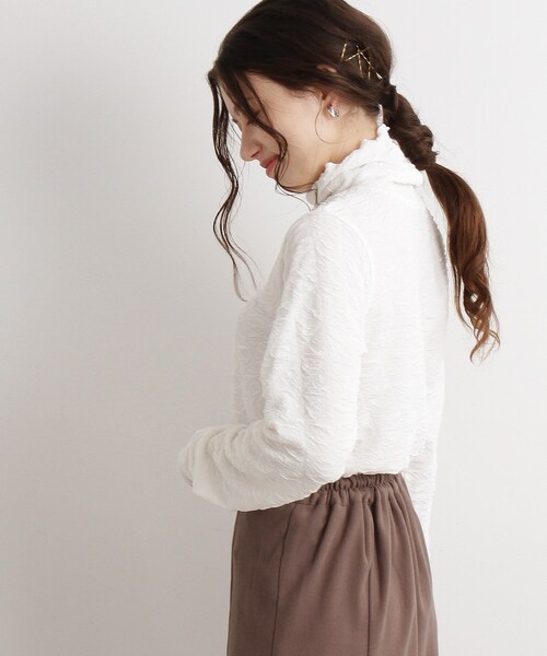 Cutie Blonde（キューティーブロンド）の「◆フクレメロウハイネックプルオーバー（Tシャツ/カットソー・レディース・ホワイト系/ブラック/ブラウン系・01/02/03）」の11枚目の写真