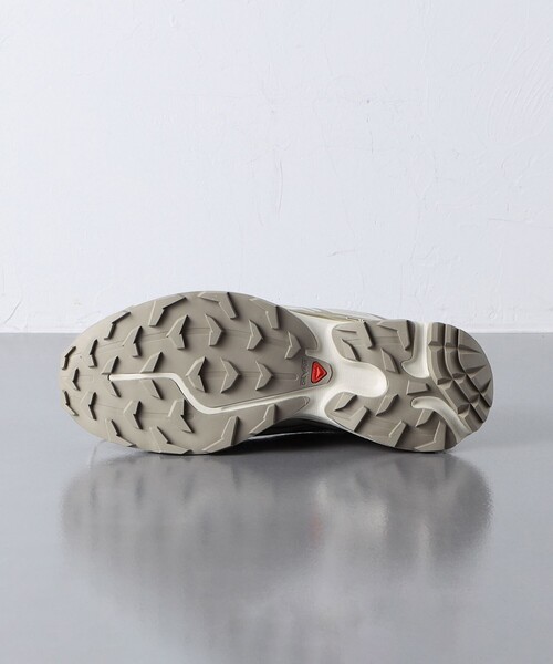 SALOMON（サロモン）の「＜Salomon＞ XT-6/スニーカー（スニーカー・メンズ・ナチュラル/ブラック・27cm/26.5cm/28cm/26cm/27.5cm）」の5枚目の写真