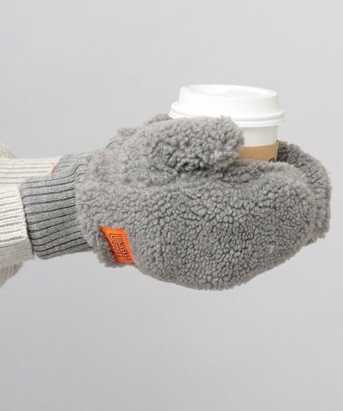 UNIVERSAL OVERALL(ユニバーサルオーバーオール)の「UNIVERSAL OVERALL / ユニバーサルオーバーオール / シープボア コーデュロイ ミトン グローブ / 手袋 / ダイレクトタッチ仕様 / スマホ対応(手袋・レディース・ブラック系その他/ベージュ系その他/ベージュ/グレー・FREE)」の3枚目の写真