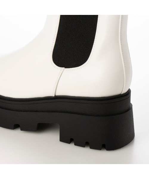 Mafmof(マフモフ)の「Mafmof(マフモフ)厚底トラックソールサイドゴアブーツ(ブーツ・レディース・ブラック/ブラック系その他/ダークブラウン/ホワイト・S/M/L/LL)」の12枚目の写真