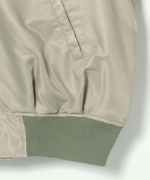 notch.（ノッチ）の「２ＷＡＹバルーンＭＡ－１（MA-1・レディース・ダークグリーン/ブラック/オリーブ・MEDIUM）」の10枚目の写真