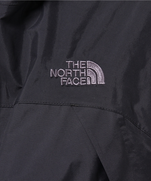 THE NORTH FACE（ザノースフェイス）の「★★THE NORTH FACE:アウトドアパーカー（ブルゾン・レディース・ライトグレー/ブラック/ライトグリーン・ONE SIZE）」の7枚目の写真