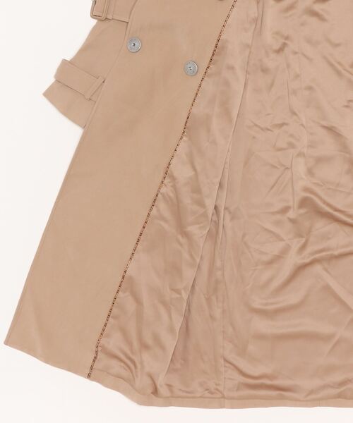 Guess（ゲス）の「Gemma Trench（トレンチコート・レディース・ベージュ・SMALL/MEDIUM/X-SMALL）」の11枚目の写真