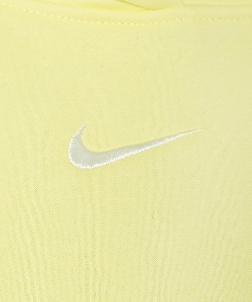 NIKE(ナイキ)の「【NIKE meets emmi】ナイキ ウィメンズ NSW スタイル フリース プルオーバー L/S フーディー O(パーカー・レディース・イエロー・SMALL/MEDIUM)」の5枚目の写真