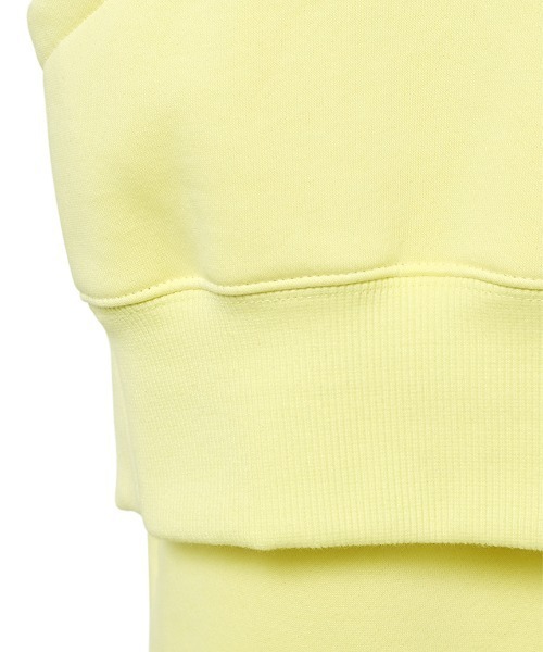 NIKE(ナイキ)の「【NIKE meets emmi】ナイキ ウィメンズ NSW スタイル フリース プルオーバー L/S フーディー O(パーカー・レディース・イエロー・SMALL/MEDIUM)」の14枚目の写真