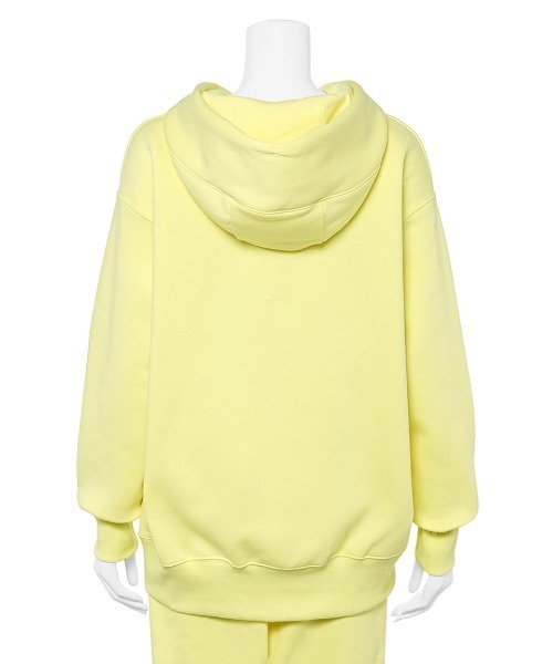NIKE(ナイキ)の「【NIKE meets emmi】ナイキ ウィメンズ NSW スタイル フリース プルオーバー L/S フーディー O(パーカー・レディース・イエロー・SMALL/MEDIUM)」の11枚目の写真