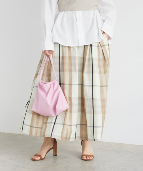 Doux archives（ドゥアルシーヴ）の「【2023SS】チェックボリュームスカート（スカート・レディース・ネイビー/グレイッシュベージュ/アイボリー/チャコールグレー/カーキ/グリーン/グレー/ブラック/ホワイト×ブラック/ネイビー×ホワイト・FREE）」の2枚目の写真